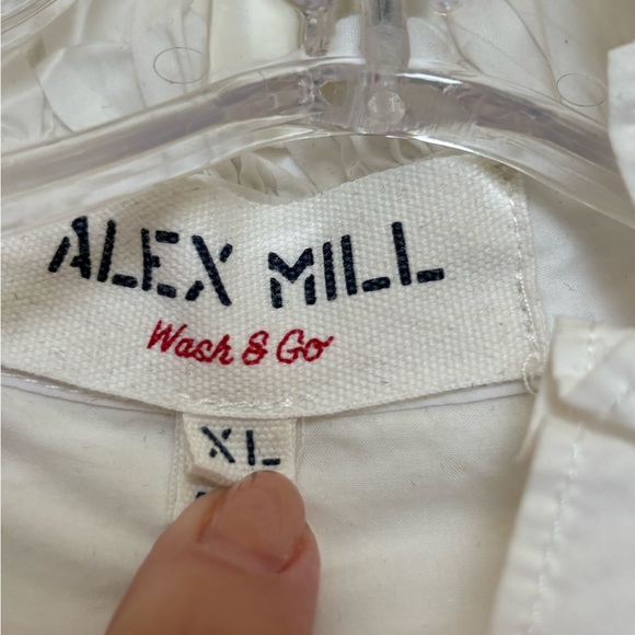Alex Mill White Oversized Button Down Shirt - Picture 2 of 8